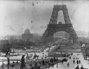 Torre Eiffel en construcción. Julio 1888. Increíble..jpg